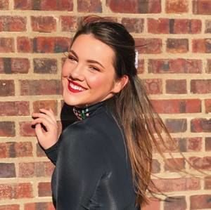 Meet your Posher, Jackie